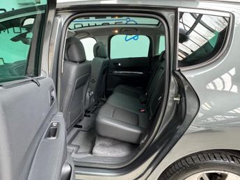 Peugeot 3008 2.0 HDi Allure Auto Euro 5 5dr