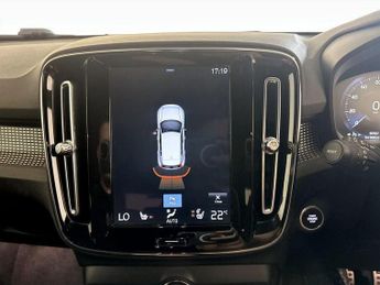 Volvo XC40 1.5h T5 Twin Engine Recharge 10.7kWh R-Design Auto Euro 6 (s/s) 