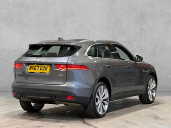 Jaguar F-PACE 2.0 D240 Portfolio Auto AWD Euro 6 (s/s) 5dr