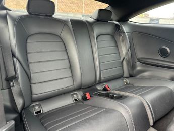 Mercedes-Benz C Class 2.1 C250d AMG Line (Premium) G-Tronic+ Euro 6 (s/s) 2dr