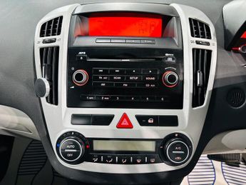 Kia Ceed 1.6 CRDi LS 5dr
