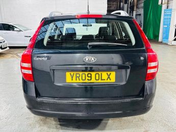 Kia Ceed 1.6 CRDi LS 5dr