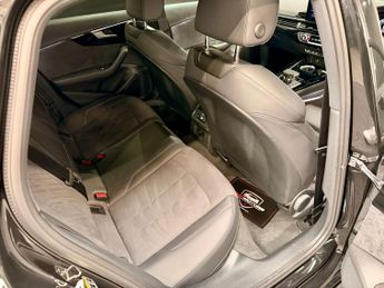 Audi A4 2.0 TFSI 40 Black Edition S Tronic Euro 6 (s/s) 4dr