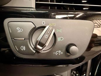 Audi A4 2.0 TFSI 40 Black Edition S Tronic Euro 6 (s/s) 4dr