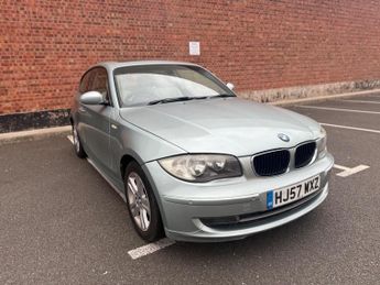 BMW 118 2.0 118d SE Steptronic Euro 4 3dr