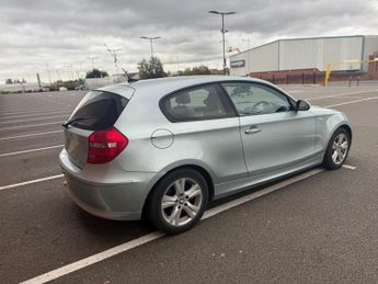 BMW 1 Series 2.0 118d SE Steptronic Euro 4 3dr
