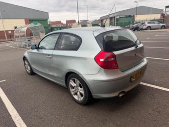 BMW 1 Series 2.0 118d SE Steptronic Euro 4 3dr