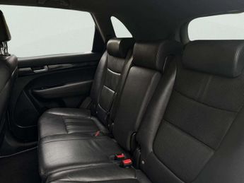 Kia Sorento 2.2 CRDi KX-2 SUV 5dr Diesel Auto AWD Euro 5 (194 bhp)