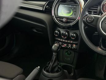 MINI Hatch 1.5 Cooper Auto Euro 6 (s/s) 5dr