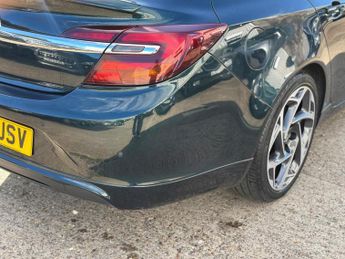 Vauxhall Insignia 2.0 CDTi SRi VX Line Nav Auto Euro 5 5dr