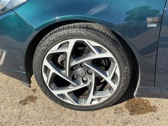 Vauxhall Insignia 2.0 CDTi SRi VX Line Nav Auto Euro 5 5dr