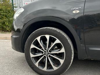 Nissan Qashqai 1.6 n-tec+ CVT 2WD Euro 5 5dr