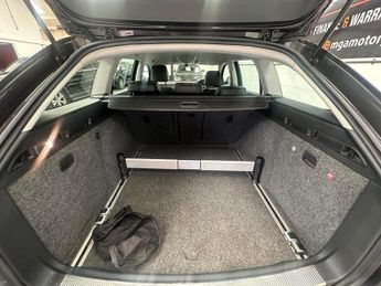 Skoda Superb 2.0 TDI Elegance DSG Euro 5 5dr
