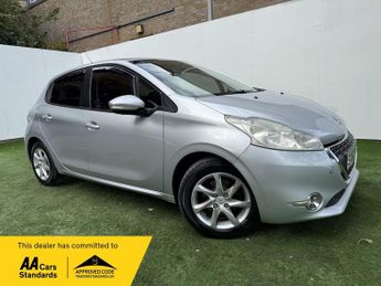 Peugeot 208 1.2 VTi Active Euro 5 5dr