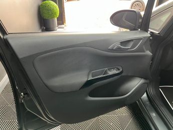Vauxhall Corsa 1.4i ecoTEC Design Hatchback 5dr Petrol Auto Euro 6 (90 ps)