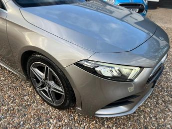 Mercedes-Benz A Class 1.5 A180d AMG Line (Premium) Hatchback 5dr Diesel 7G-DCT Euro 6 