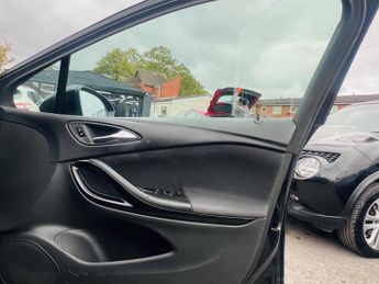 Vauxhall Astra 1.4i Turbo SRi Auto Euro 6 (s/s) 5dr