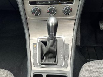 Volkswagen Golf 1.4 TSI BlueMotion Tech Match Edition DSG Euro 6 (s/s) 5dr
