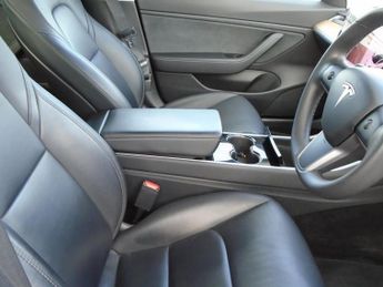 Tesla Model 3 (Dual Motor) Long Range Auto 4WDE 4dr