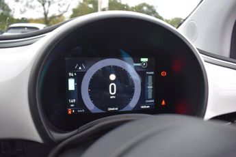 Fiat 500e C 42kWh Icon Auto 2dr