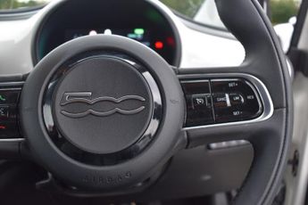 Fiat 500e C 42kWh Icon Auto 2dr