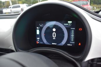 Fiat 500e C 42kWh Icon Auto 2dr