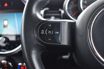 MINI Hatch 1.5 Cooper Classic Steptronic Euro 6 (s/s) 5dr