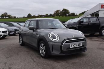 MINI Hatch 1.5 Cooper Classic Steptronic Euro 6 (s/s) 5dr