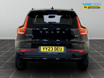Volvo XC40 2.0 B3 MHEV Plus DCT Auto Euro 6 (s/s) 5dr