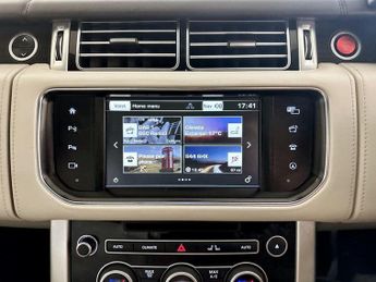 Land Rover Range Rover 4.4 SD V8 Autobiography Auto 4WD Euro 6 (s/s) 5dr