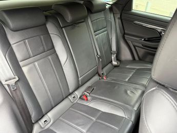 Land Rover Range Rover Evoque 2.0 D200 MHEV R-Dynamic SE Auto 4WD Euro 6 (s/s) 5dr