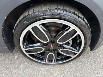 MINI Hatch 2.0 Cooper S Sport Steptronic Euro 6 (s/s) 3dr