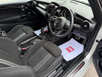 MINI Hatch 2.0 Cooper S Sport Steptronic Euro 6 (s/s) 3dr