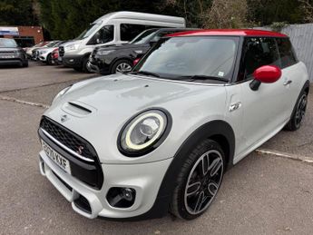 MINI Hatch 2.0 Cooper S Sport Steptronic Euro 6 (s/s) 3dr