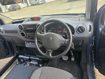Peugeot Partner Tepee 1.6 HDi Tepee S EGC (s/s) 5dr