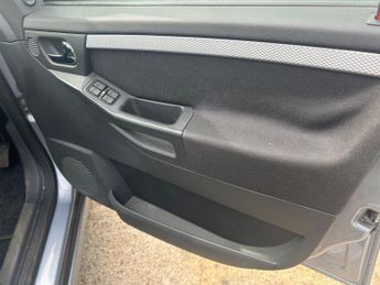 Vauxhall Meriva 1.6i 16v Design Easytronic 5dr