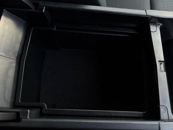 Toyota bZ4X 71.4kWh Vision SUV 5dr Electric Auto (11kW OBC) (204 ps)