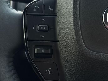 Toyota bZ4X 71.4kWh Vision SUV 5dr Electric Auto (11kW OBC) (204 ps)