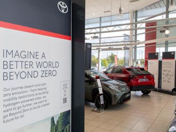 Toyota bZ4X 71.4kWh Vision SUV 5dr Electric Auto (11kW OBC) (204 ps)