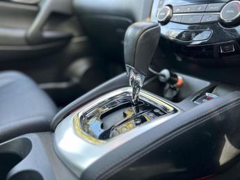 Nissan Qashqai 1.6 dCi Tekna XTRON 2WD Euro 6 (s/s) 5dr