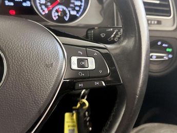 Volkswagen Golf 2.0 TDI SE Nav Euro 6 (s/s) 5dr