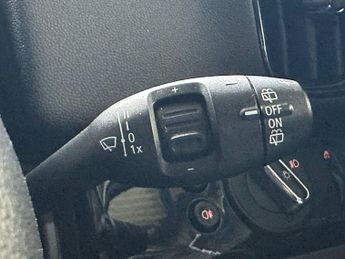 MINI Countryman 1.5 10kWh Cooper SE Classic Auto ALL4 Euro 6 (s/s) 5dr