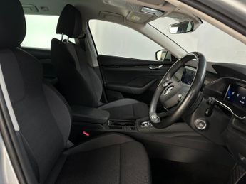 Skoda Octavia 1.4 TSI iV 13kWh SE Technology DSG Euro 6 (s/s) 5dr