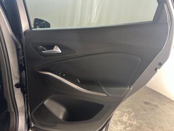 Vauxhall Grandland 1.2 Turbo Ultimate Auto Euro 6 (s/s) 5dr