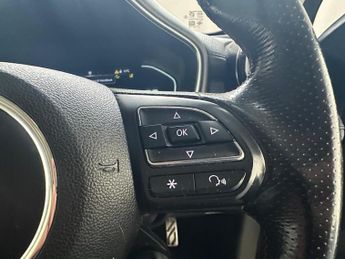 MG MG HS 1.5 T-GDI Exclusive DCT Euro 6 (s/s) 5dr