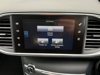 Peugeot 308 SW 1.2 PureTech Active EAT Euro 6 (s/s) 5dr