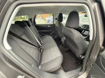 Peugeot 308 SW 1.2 PureTech Active EAT Euro 6 (s/s) 5dr