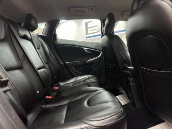 Volvo V40 2.0 D3 Inscription Auto Euro 6 (s/s) 5dr