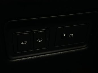 Land Rover Range Rover Sport 3.0 SD V6 HSE Auto 4WD Euro 6 (s/s) 5dr