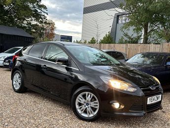 Ford Focus 1.0T EcoBoost Titanium Navigator Euro 5 (s/s) 5dr